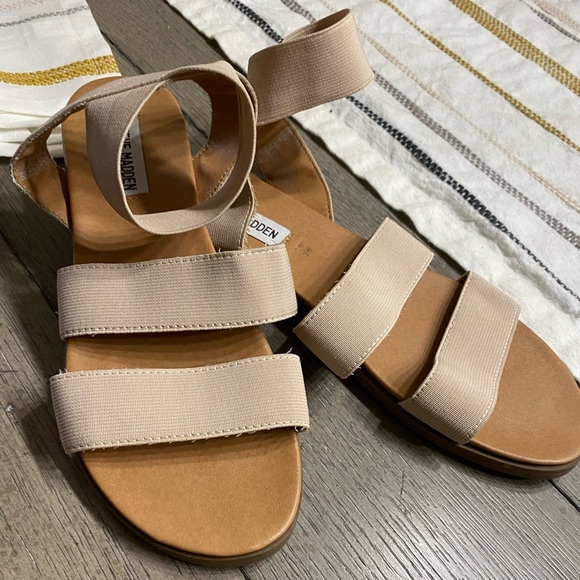Steve Madden Shoes - Steve Madden sandals